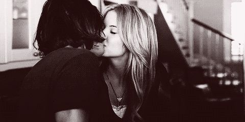 第一次和女生接吻时间多久 第一次和女生接吻时间多久第5张